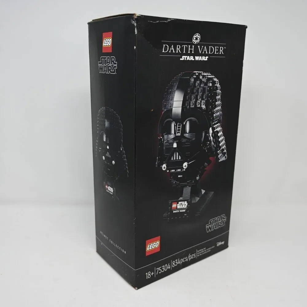 LEGO Star Wars Darth Vador Helmet 75304 834pcs New Boxed 18+